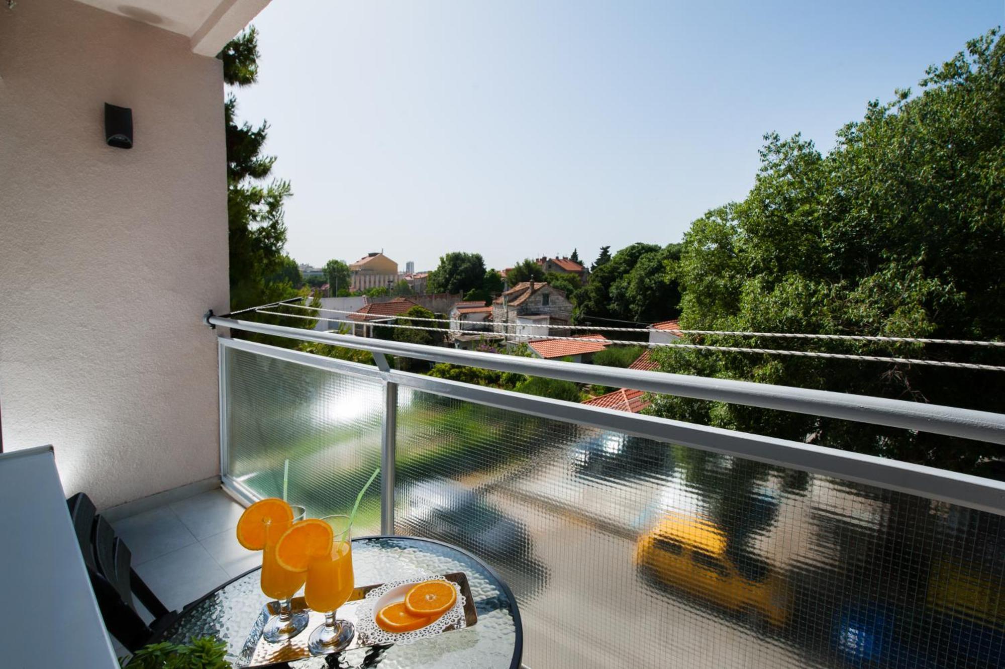 Luxury Apartment Galant 2 Split Buitenkant foto